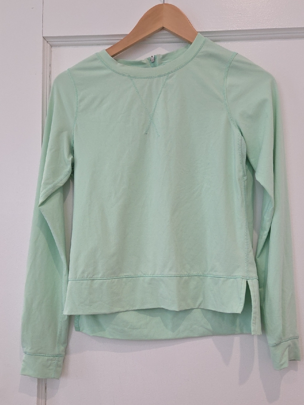 Light Mint Long Sleeve Lululemon Pullover
